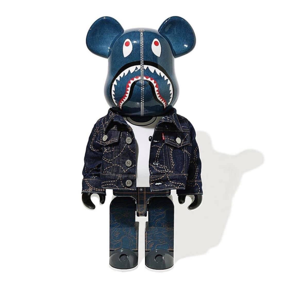 BEARBRICK #07 BATHING APE x LEVIS - 1000% FIGURE