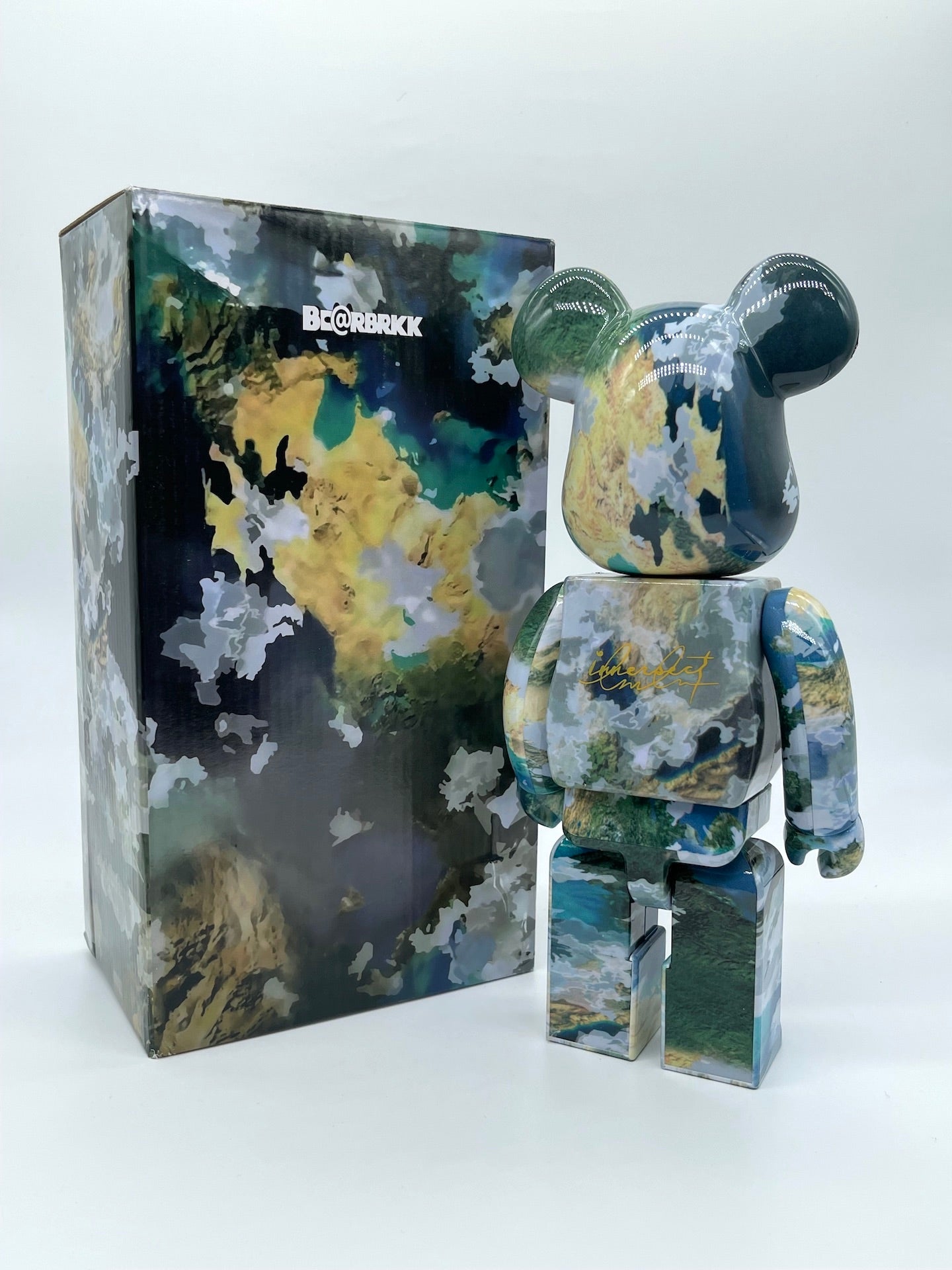 400% Bearbrick #11 - Earth Innersect